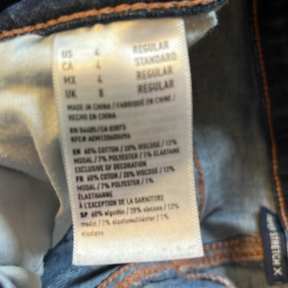 American Eagle Women's Super Stretch Skinny Distressed Jeans Size 4 LONG - Picture 4 of 4
